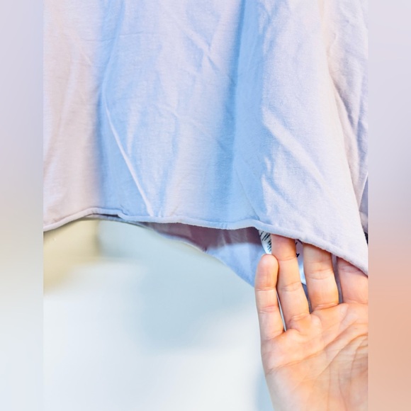 TNA Aritzia Lavender Purple Cropped Long Sleeve Top Large - Picture 4 of 7